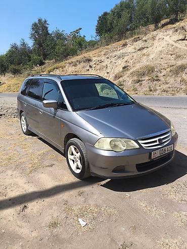 camry 2 2: Honda Odyssey: 2001 г., 2.3 л, Газ, Минивэн — 5