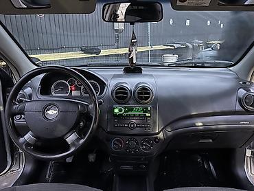 Chevrolet: Chevrolet Aveo: 2010 г., 1.2 л, Механика, Газ, Седан — 13