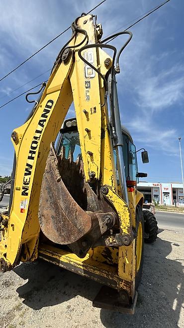 qubada traktor satisi: Satilir New Holland B90 — 4