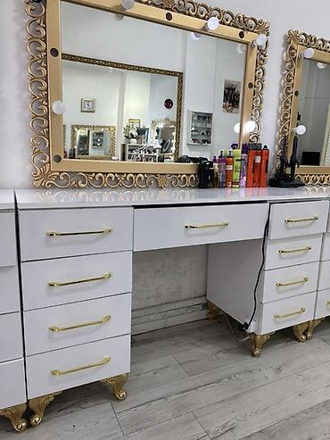 Salon, tibbi mebel: Gözəllik salonları üçün vizaj/saç iş masası dəsti - İki geniş makiyaj — 2