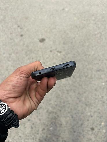 av multi out: Samsung Galaxy A24 4G, rəng - Qara — 2