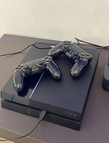 playsation 4 fat model: Ps4 Fat proşifkasız model. Yaddaş: 500gb İçində 10 oyun var: Gta 5 — 1