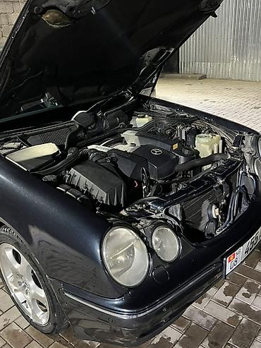 chrysler 300c: Mercedes-Benz E-Class: 2000 г., 3.2 л, Автомат, Бензин, Седан — 4