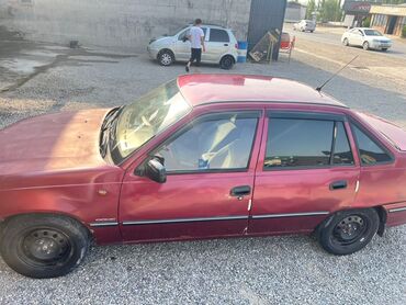 помпа на нексия: Daewoo Nexia: 2006 г., 1.6 л, Механика, Бензин, Минивэн