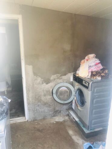 Həyət evləri və villaların satışı: Binə 1 otaqlı, 3 kv. m, Kredit yoxdur, Orta təmir — 8