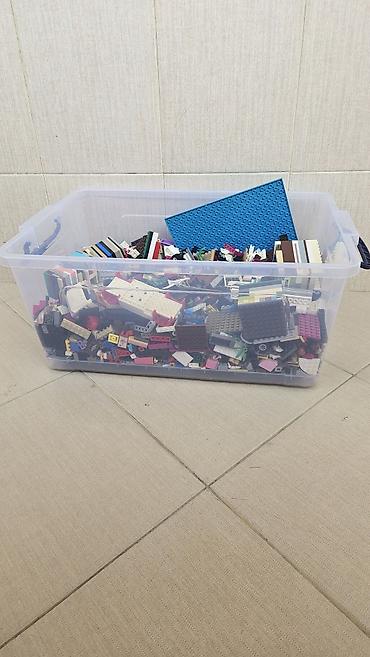 telepuzik oyuncaq: Məhsul: Kütləvi LEGO hissələri qarışığı ( Təsvir: - Şəffaf, qapaqlı — 1