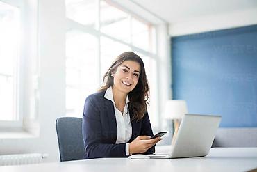 ereb azerbaycan tercume: Marketoloq tələb olunur, 30-45 yaş — 1