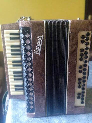 Qarmonlar: Qarmon, Akustik, İşlənmiş, Ünvandan götürmə