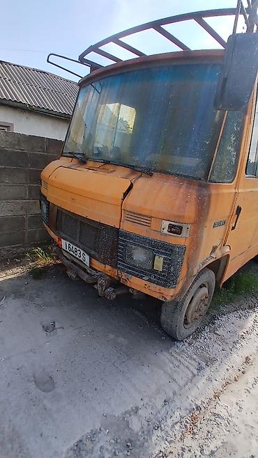 2 2 мерс: Mercedes-Benz : 1982 г., 2.3 л, Механика — 4
