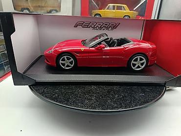 İncəsənət və kolleksiyalar: Ferrari, 2026 il, 1:18, Dəmir, Ünvandan götürmə — 4