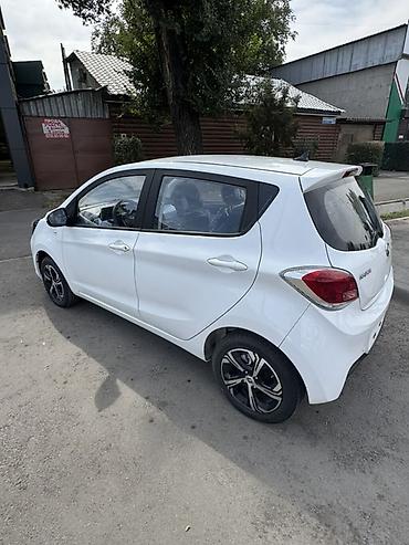 Changan: Changan Benben E-Star: 2024 г., 1 л, Вариатор, Электромобиль, Хэтчбэк — 3