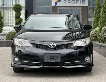 магнитофон штатный: Toyota Camry: 2013 г., 2.5 л, Типтроник, Бензин, Седан