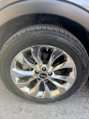 Kia: Kia Sorento: 2017 г., 2.2 л, Автомат, Дизель, Кроссовер — 19