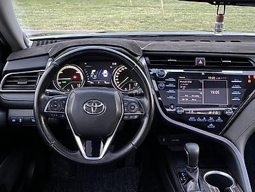 электрозарядки бишкек: Toyota Camry: 2019 г., 2.5 л, Вариатор, Гибрид, Седан — 9
