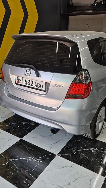 jak авто: Honda Jazz: 2002 г., Хэтчбэк — 3