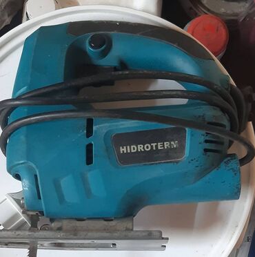 avropa qapilari gence: Satılır. Ciddi alıcı narahat etsin. Çatdırılma əhmədli metrosu