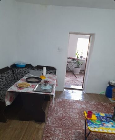 Продажа домов: Дом, 32 м², 4 комнаты, Собственник, Старый ремонт — 11