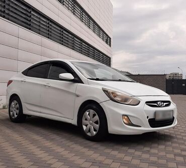 Hyundai: Hyundai Solaris: 2013 г., 1.4 л, Механика, Бензин