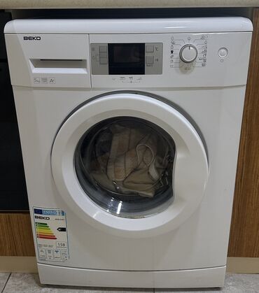 Zərərvericilərə qarşı mübarizə aparatları: Paltaryuyan maşın Beko, 5 kq, İşlənmiş, Qurutma var