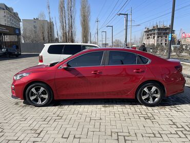 рассрочка авто без первоначального взноса: Kia K3: 2018 г., 1.6 л, Типтроник, Бензин, Седан