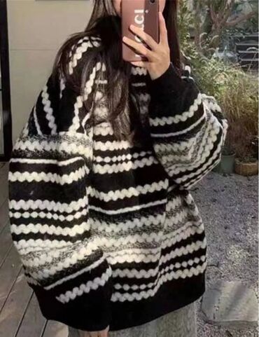 одежда женские: Новый свитер оверсайз