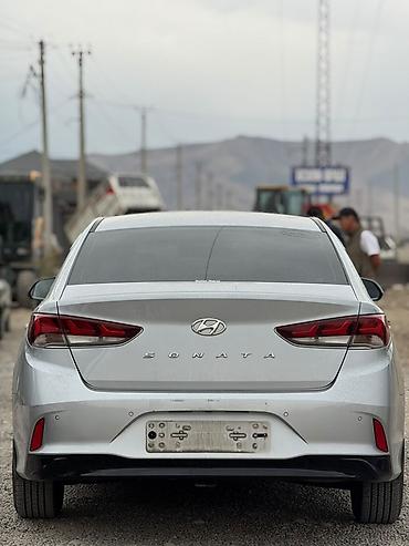 вип машина: Hyundai Sonata: 2019 г., 2 л, Автомат, Газ, Седан — 4