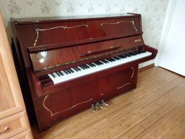 куплю пианино бу: Продается пианино Аккорд в отличном состоянии