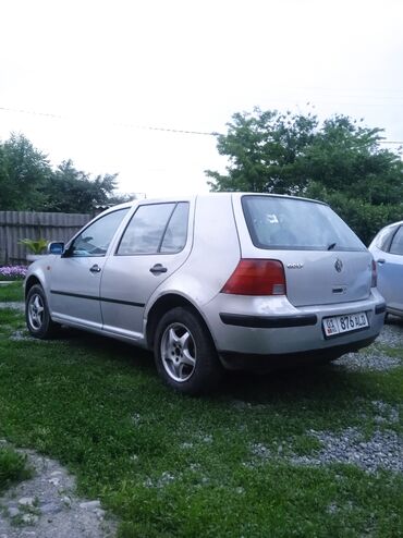 Volkswagen: Volkswagen Golf: 1998 г., 1.6 л, Механика, Бензин