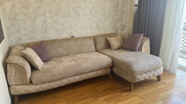 Sifarişlə divanlar: Künc divan, İşlənmiş, Açılan