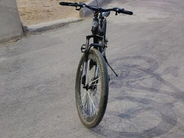 format velosiped: Dağ velosipedi – 29.0” təkərlər, qalın dişli off-road şinlər - Ön