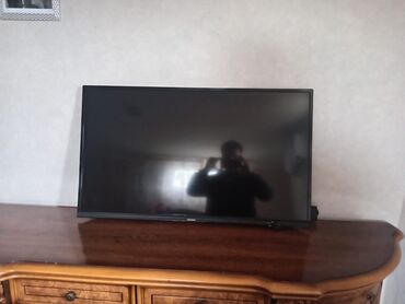 продажа старых телевизоров: İşlənmiş Televizor Hoffmann LED ekran 40" Ünvandan götürmə