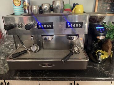 бытовая техника новая: Кофе машинка