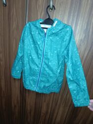 купить кепку в баку: Əla vəziyyətdədir, ölçüsü 4-5 yaş