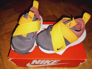 obuca za sneg: Nike, Size - 20