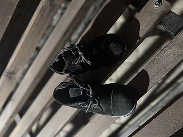 nike react: Детские ботинки черного цвета - Классическая шнуровка люверсов — — 1