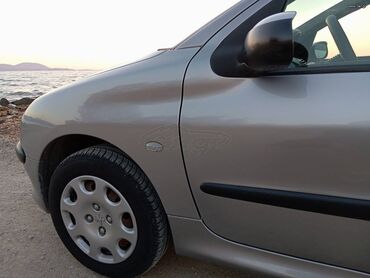 Μεταχειρισμένα Αυτοκίνητα: Peugeot 206: 1.4 l. | 2005 έ. 156000 km. Χάτσμπακ