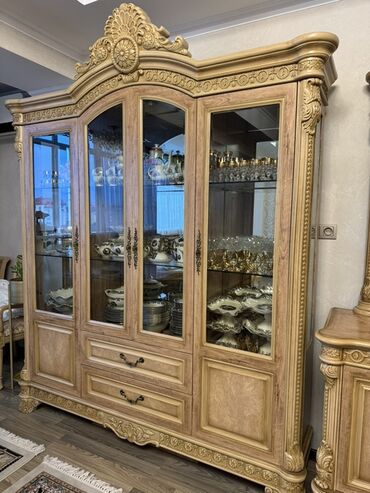 кухонный стол раздвижной: Сервант, Колдонулган, Жыгач