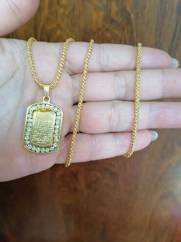 Ogrlice: 1500 — 22