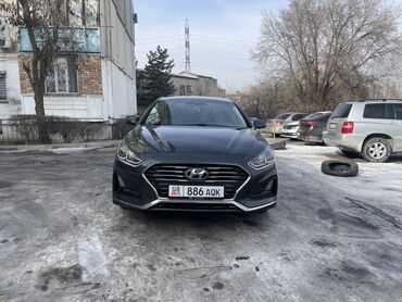 Hyundai Sonata: 2017 г., 2 л, Автомат, Газ, Седан