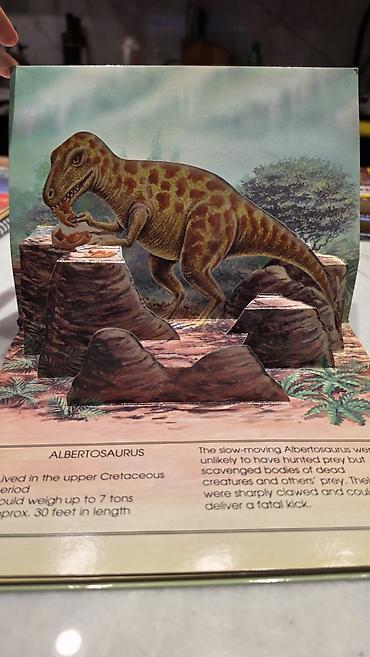 ensiklopediya: Детская 3D-книга «Dinosaurs Pop-Up Book» (на английском) Продаю — 2