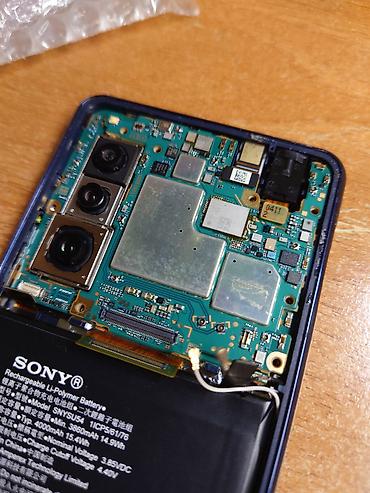 чехол айфон 5s: Sony Xperia 5 mark II. Запчасти, все в рабочем состоянии, дисплей — 1