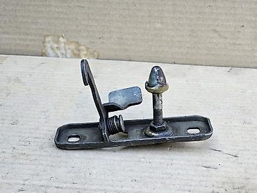 Замки: Volkswagen 1982 г., Б/у, Оригинал, Германия — 1