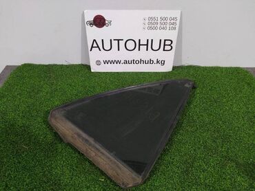 Другие автозапчасти: Форточка двери Mazda Familia BJ5W 1500 2000 задн. прав. (б/у) КУЗОВНЫЕ