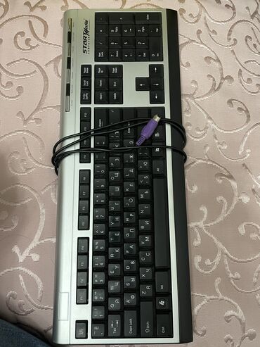 мышь для ноутбука: Клавиатура рабочая, и мышь, не usb. HDMI кабели, переходник 3,5 jack