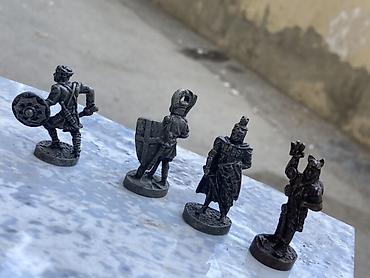 Fiqurlar: Fiqur, Metal, rəng - Qara — 2