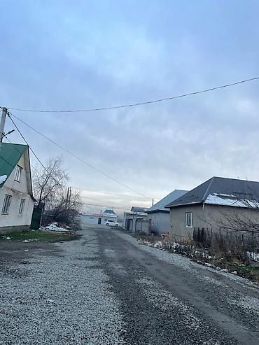 Продажа коттеджей и домов: Продаётся дом с участком в частном секторе. - Отдельно стоящий жилой — 2