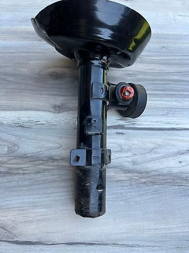 Амортизаторы, пневмобаллоны: Передний амортизатор, Передняя пружина амортизатора Honda 2017 г., Б/у, Оригинал, США — 3