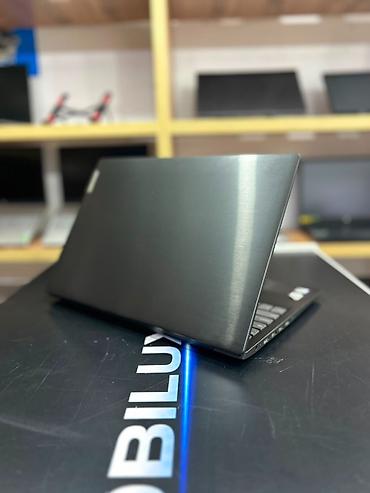intel celeron: • Model Lenovo IdeaPad • Cpu i3-8gen • Ram 8gb Ddr4 • Ssd 512gb Sata • — 4