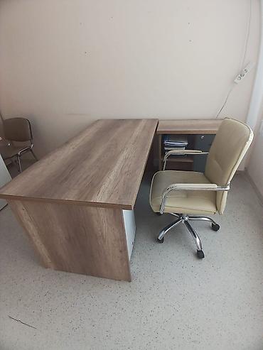 Ofis mebeli: İşlənmiş, İşçi üçün, Kvadrat masa — 2