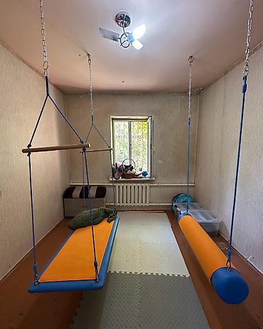 лидер: ✨ Продаётся дом в с. Сокулук по первой линии ✨ 🏡 Характеристики: • — 9